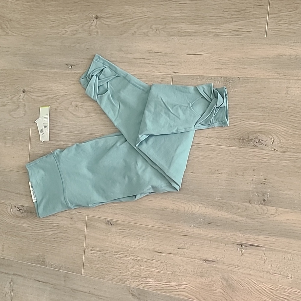 NEW sizeS OldNavy leggings